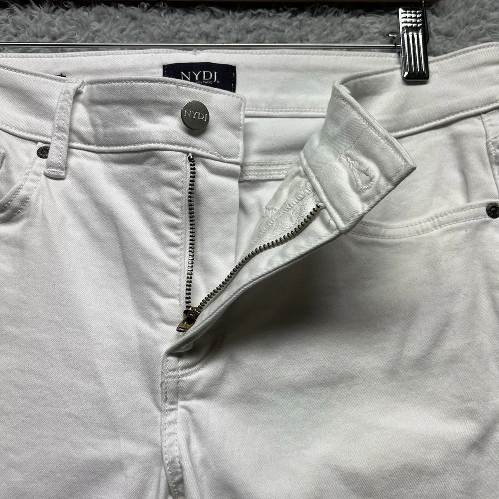 NYDJ Jeans Womens 8 White Marilyn Straight Crop‎ Lift Tuck Technology Coastal